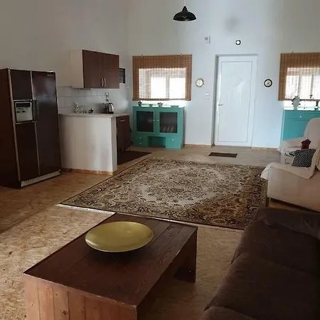 Renovated Traditional House In Evia, Greece Holiday home Aliveri